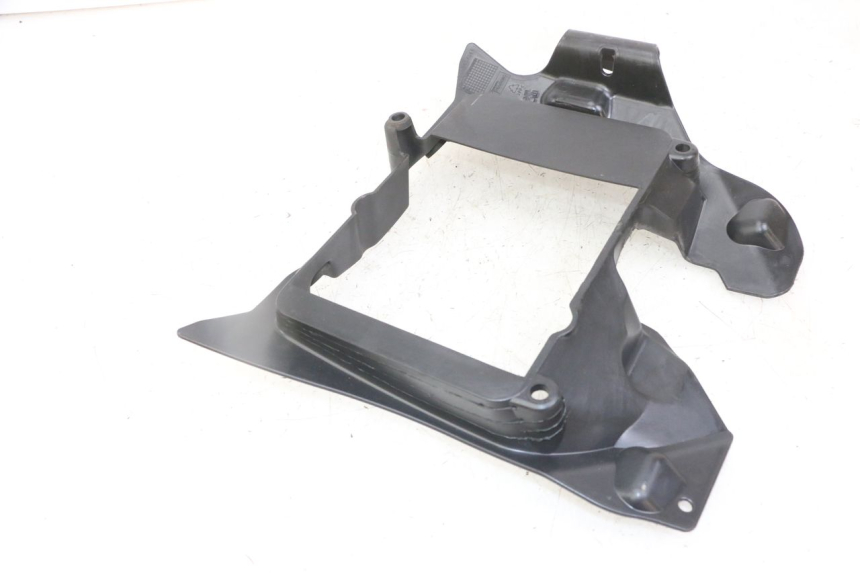 photo de ECOPE RADIATEUR PIAGGIO IE MP3 YOURBAN 300 (2011 - 2016) - Zoom état d’usage