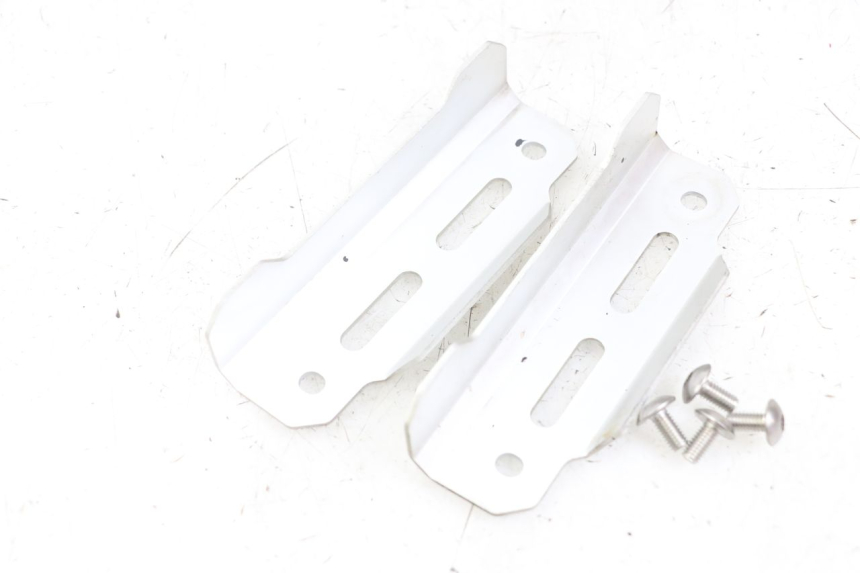 photo de ECOPE RADIATEUR SUZUKI SV N 650 (1999 - 2002) - Autre angle de vue