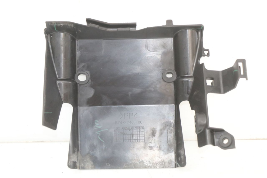 photo de ECOPE RADIATEUR YAMAHA XMAX X-MAX ABS 125 (2017 - 2020) - Zoom état d’usage