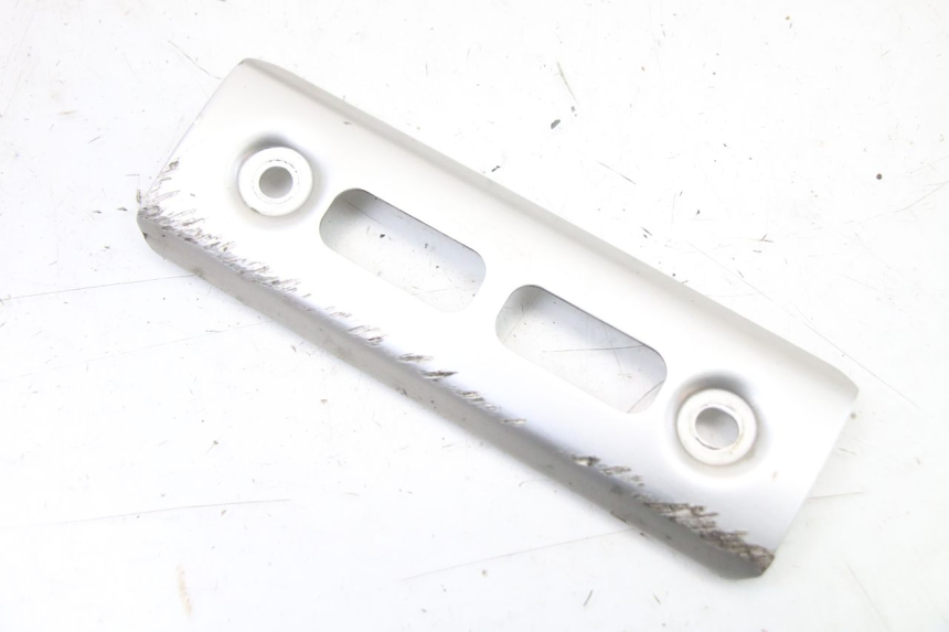 photo de ECOPE RADIATEUR YAMAHA FZS FAZER 600 (2001 - 2003) - Détail de la pièce