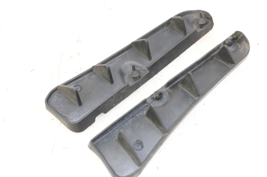 photo de ECOPE RADIATEUR YAMAHA TRACER 7 700 (2020 - 2024) - Détail de la pièce