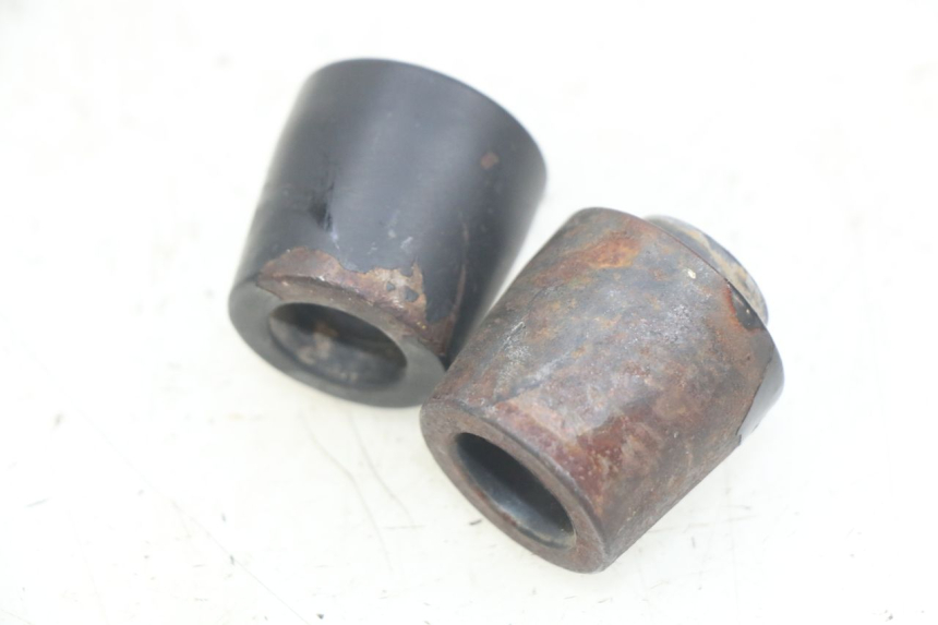 photo de EMBOUT DE GUIDON KYMCO AGILITY 16+ 4T 50 (2018 - 2023) - Zoom état d’usage