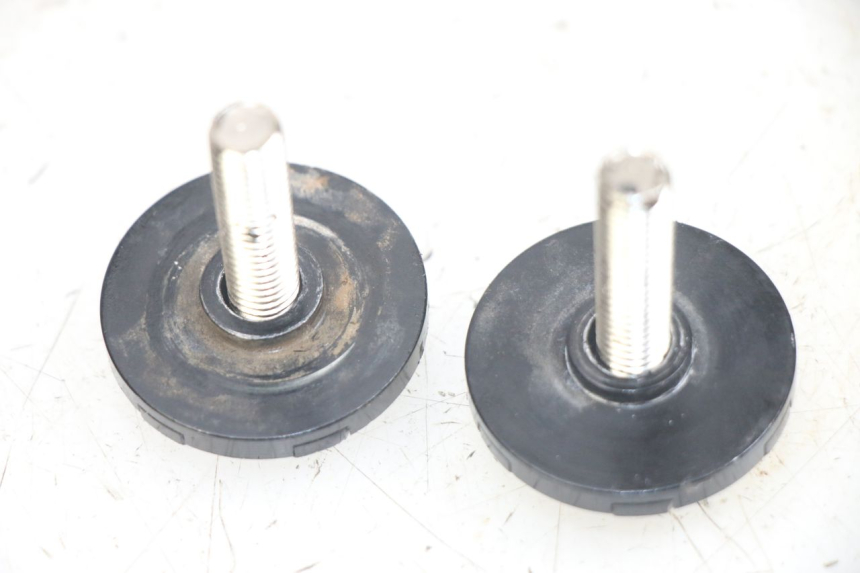 photo de EMBOUT DE GUIDON HONDA CA REBEL 125 (1995 - 2001) - Zoom état d’usage