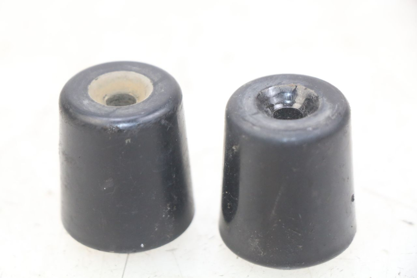 photo de EMBOUT DE GUIDON SYM CROX 4T 50 (2016 - 2023) - Vue principale