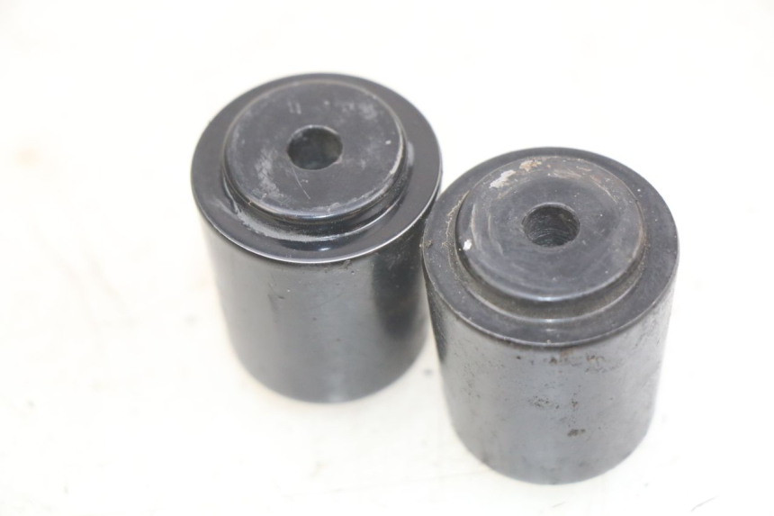 photo de EMBOUT DE GUIDON SYM CROX 4T 50 (2016 - 2023) - Détail de la pièce