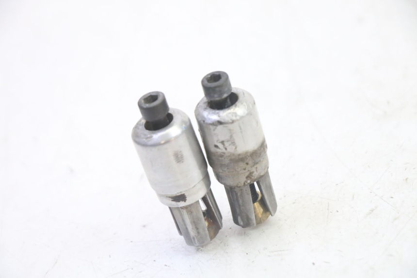 photo de EMBOUT DE GUIDON PEUGEOT ELYSTAR 50 (2002 - 2014) - Vue principale