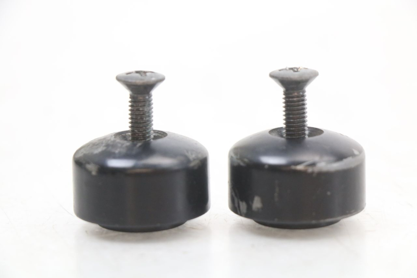 photo de EMBOUT DE GUIDON HONDA FJS SILVER WING SILVERWING 400 (2005 - 2008) - Zoom état d’usage