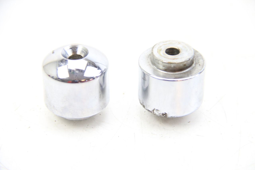 photo de EMBOUT DE GUIDON HONDA FORZA 125 (2015 - 2016) - Détail de la pièce