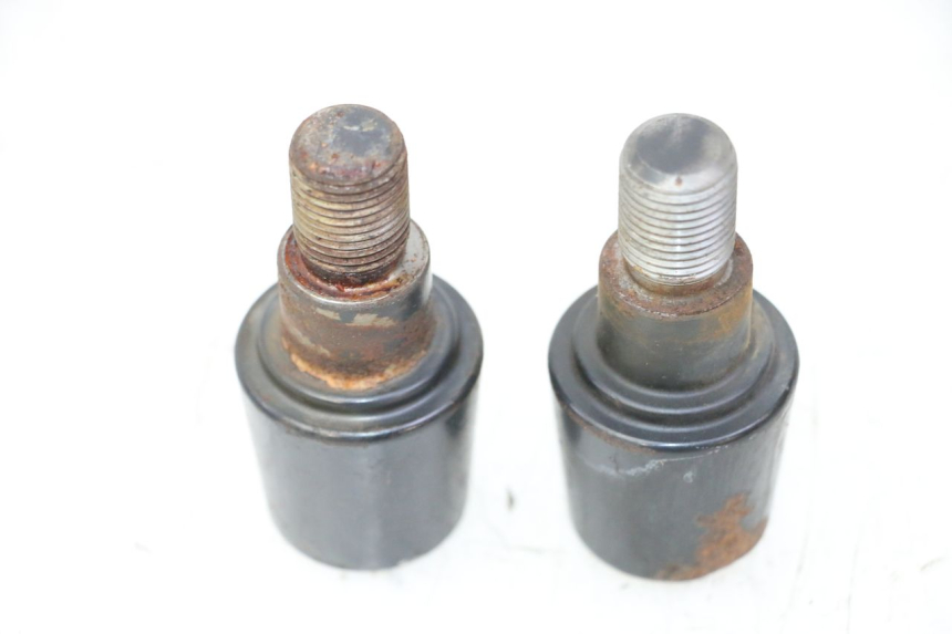 photo de EMBOUT DE GUIDON YAMAHA FZ6 FAZER S2 600 (2007 - 2011) - Zoom état d’usage