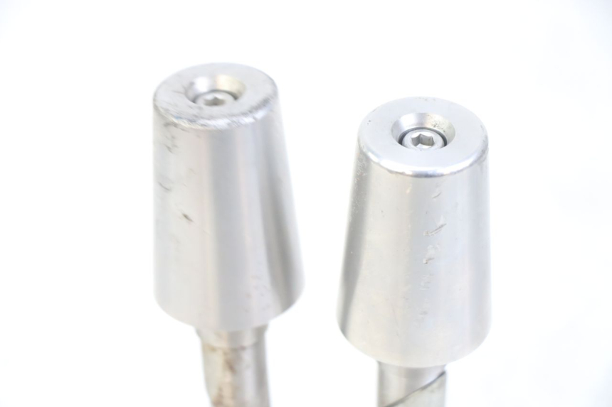 photo de EMBOUT DE GUIDON PEUGEOT GEOPOLIS RS 125 (2007 - 2009) - Zoom état d’usage