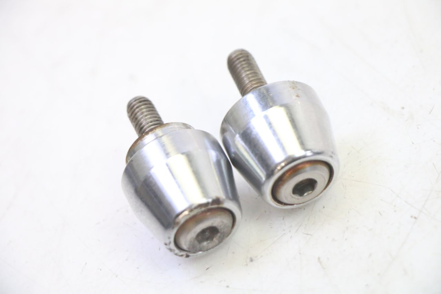 photo de EMBOUT DE GUIDON KYMCO GRAND DINK 125 (2008 - 2014) - Zoom état d’usage