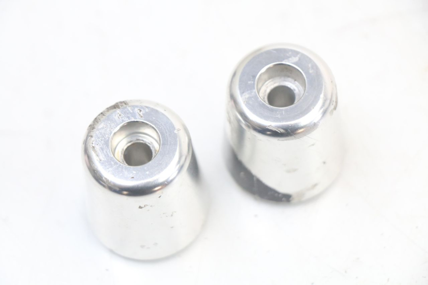 photo de EMBOUT DE GUIDON SUZUKI GSR 750 (2011 - 2017) - Détail de la pièce