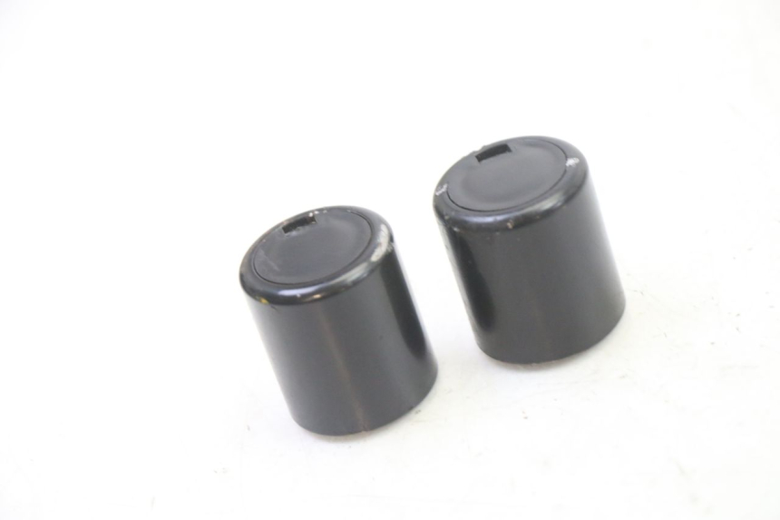 photo de EMBOUT DE GUIDON SUZUKI GSR 750 (2011 - 2017) - Vue principale