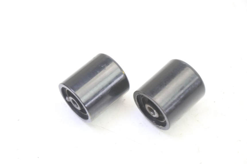 photo de EMBOUT DE GUIDON SUZUKI GSR 750 (2011 - 2017) - Zoom état d’usage