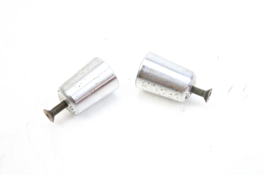 photo de EMBOUT DE GUIDON PIAGGIO HEXAGON 2T 125 (1994 - 1998) - Détail de la pièce