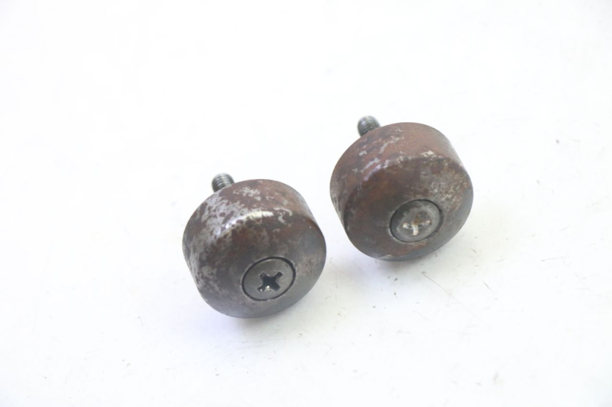 photo de EMBOUT DE GUIDON DAELIM HISTORY 125 (2001 - 2002) - Détail de la pièce