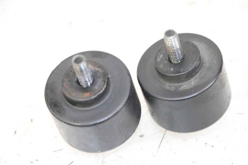 photo de EMBOUT DE GUIDON HONDA FORZA 125 (2021 - 2025) - Détail de la pièce