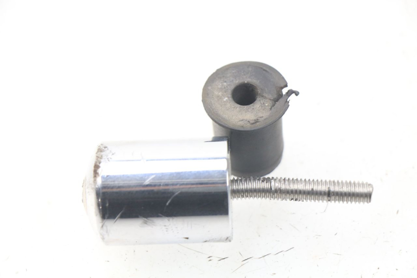 photo de EMBOUT DE GUIDON SYM JOYMAX 250 (2013 - 2017) - Détail de la pièce