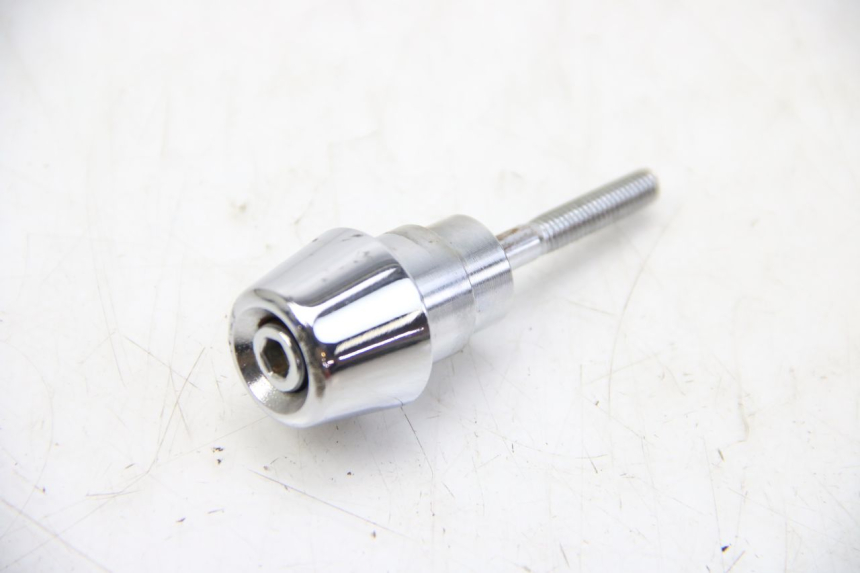 photo de EMBOUT DE GUIDON PEUGEOT KISBEE 2T 50 (2010 - 2017) - Détail de la pièce