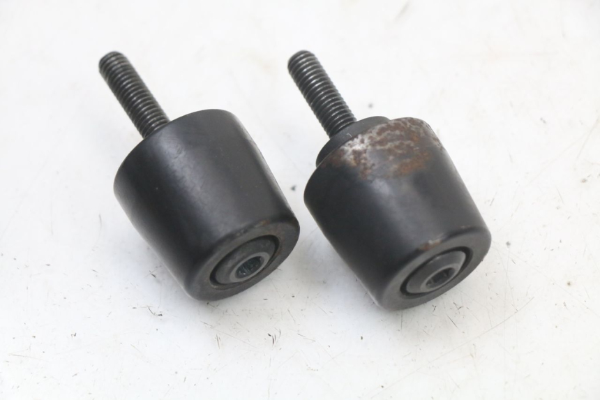 photo de EMBOUT DE GUIDON KYMCO X-TOWN XTOWN 125 (2016 - 2021) - Autre angle de vue