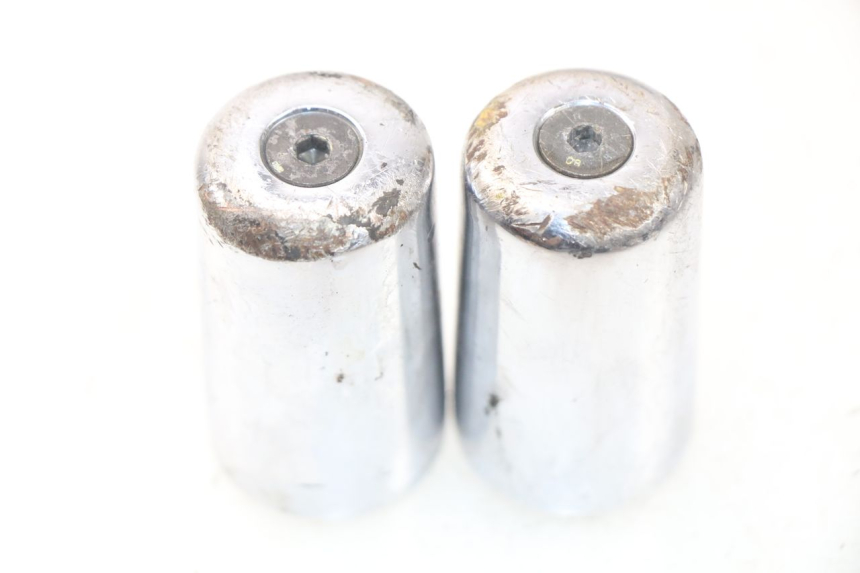 photo de EMBOUT DE GUIDON PIAGGIO LIBERTY 4T 50 (2009 - 2015) - Vue principale