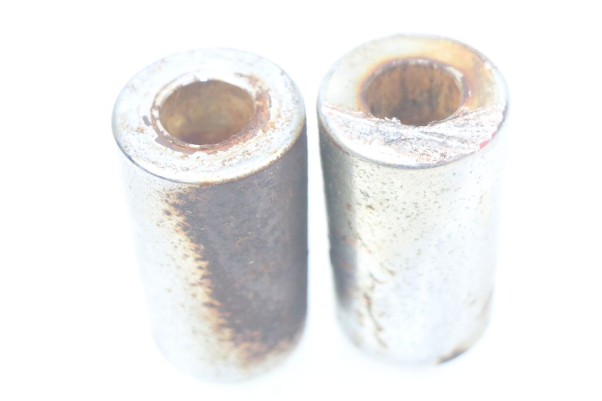 photo de EMBOUT DE GUIDON PIAGGIO LIBERTY 4T 50 (2004 - 2008) - Zoom état d’usage