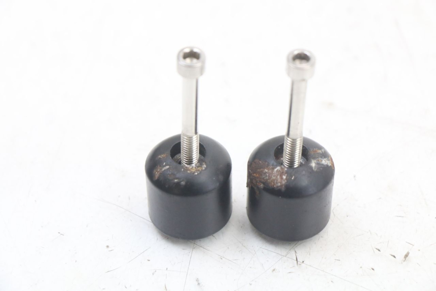 photo de EMBOUT DE GUIDON MASAI SCRAMBLER SPORT 125 (2021 - 2025) - Gros plan technique