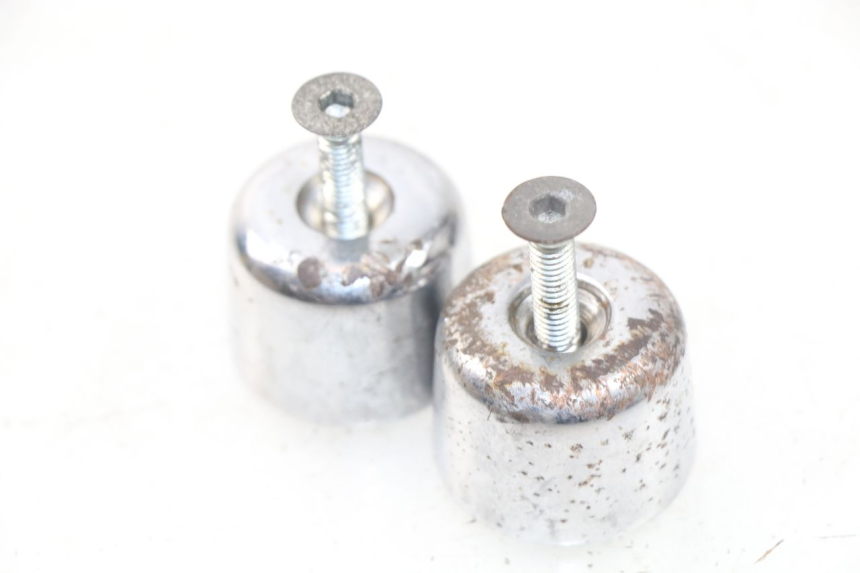 photo de EMBOUT DE GUIDON PIAGGIO MP3 LT 400 (2007 - 2012) - Zoom état d’usage