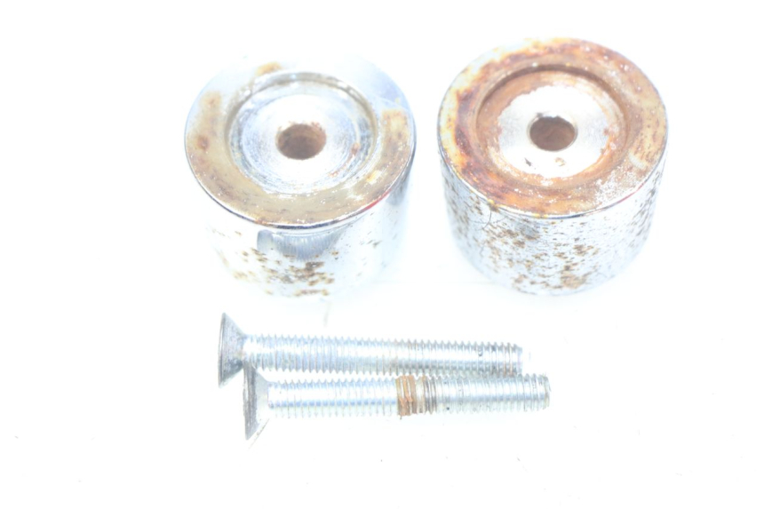 photo de EMBOUT DE GUIDON PIAGGIO MP3 LT 400 (2007 - 2012) - Détail de la pièce