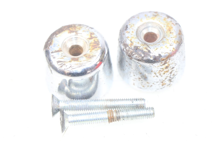 photo de EMBOUT DE GUIDON PIAGGIO MP3 LT 400 (2007 - 2012) - Zoom état d’usage