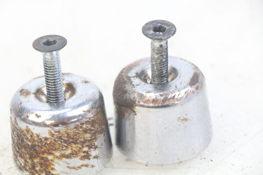 photo de EMBOUT DE GUIDON PIAGGIO MP3 LT 400 (2007 - 2012) - Zoom état d’usage