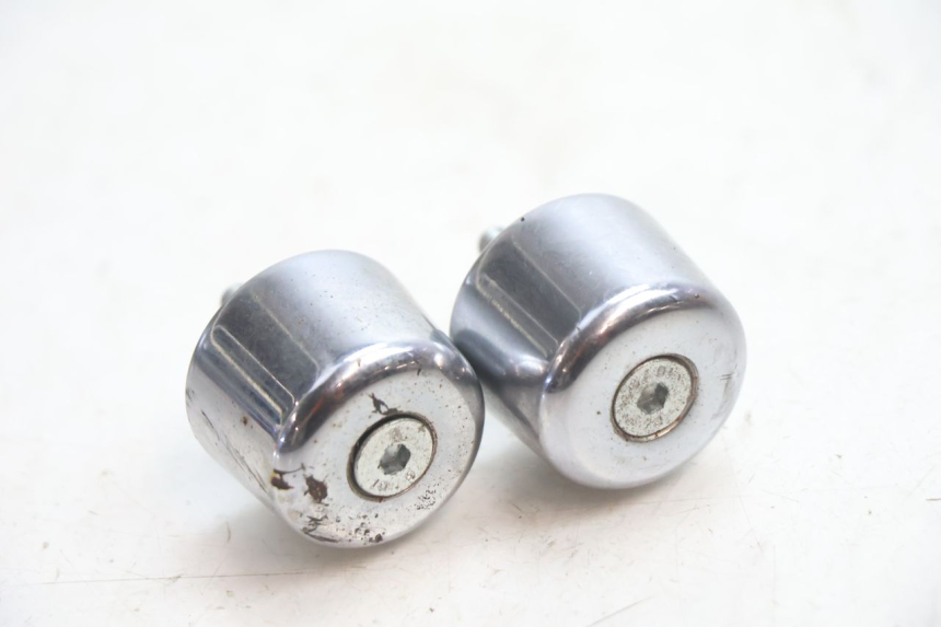 photo de EMBOUT DE GUIDON PIAGGIO MP3 LT 400 (2007 - 2012) - Zoom état d’usage
