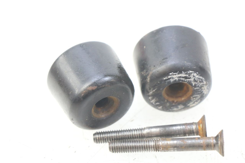 photo de EMBOUT DE GUIDON PIAGGIO MP3 500 (2011 - 2015) - Zoom état d’usage