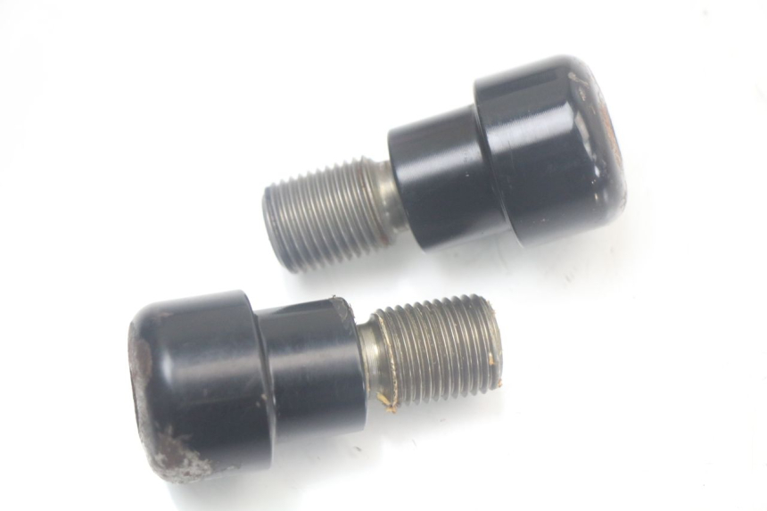 photo de EMBOUT DE GUIDON YAMAHA MT-07 MT07 ABS 700 (2014 - 2017) - Zoom état d’usage