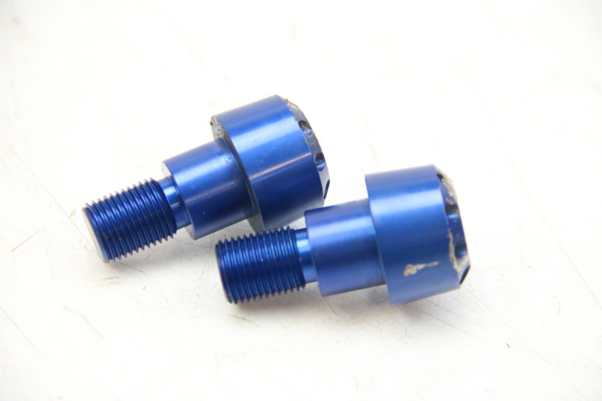 photo de EMBOUT DE GUIDON YAMAHA MT ABS 125 (2014 - 2018) - Détail de la pièce