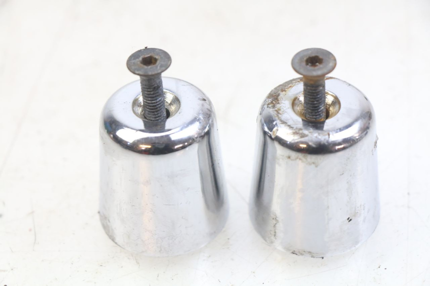 photo de EMBOUT DE GUIDON GILERA NEXUS 125 (2007 - 2009) - Zoom état d’usage