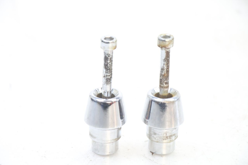 photo de EMBOUT DE GUIDON PEUGEOT KISBEE 4T 50 (2018 - 2022) - Détail de la pièce