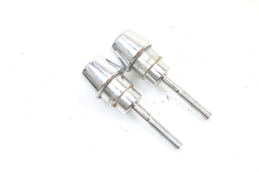 photo de EMBOUT DE GUIDON PEUGEOT KISBEE 4T 50 (2018 - 2022) - Zoom état d’usage