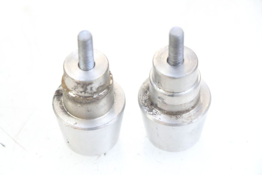 photo de EMBOUT DE GUIDON PEUGEOT SATELIS 125 (2010 - 2012) - Détail de la pièce