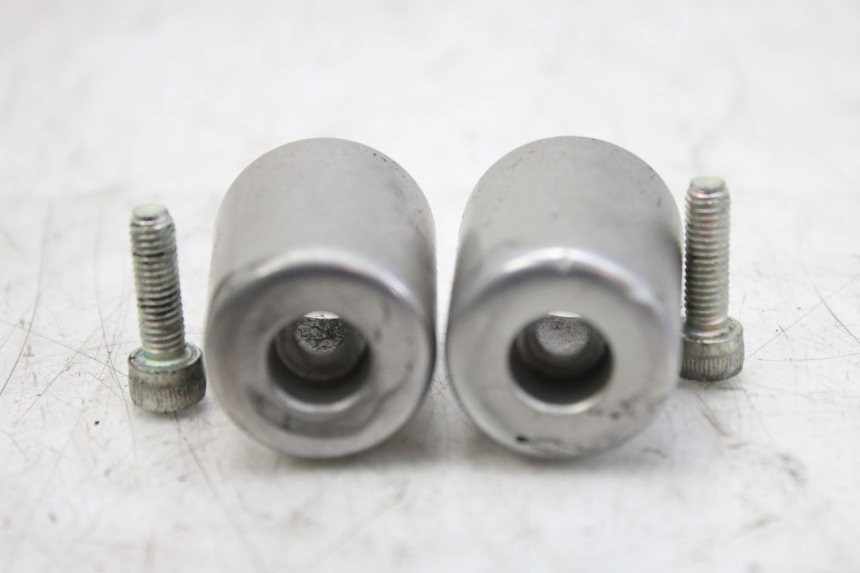 photo de EMBOUT DE GUIDON MBK SKYCRUISER 125 (2010 - 2013) - Détail de la pièce