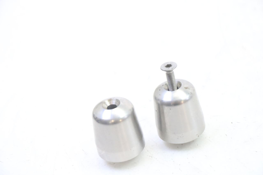 photo de EMBOUT DE GUIDON TRIUMPH SPRINT 900 (1995 - 1998) - Vue principale