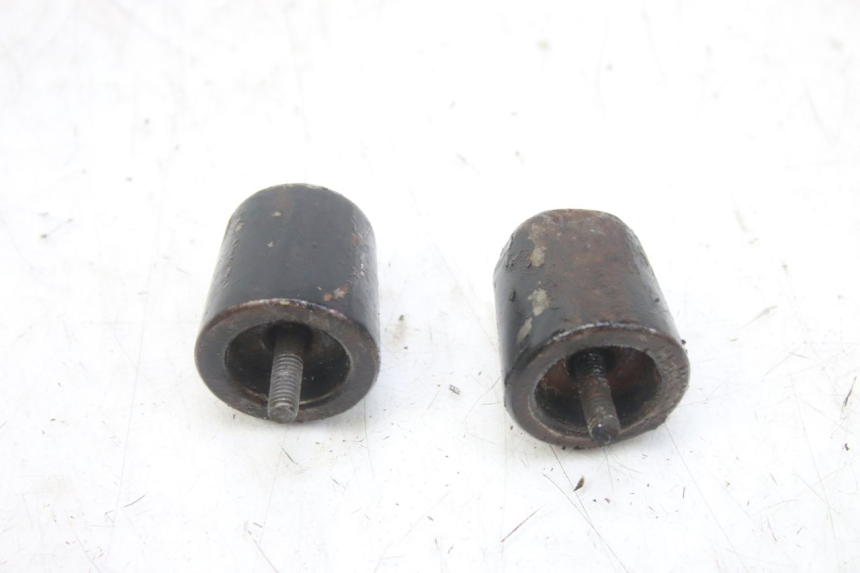 photo de EMBOUT DE GUIDON TRIUMPH SPRINT ST 955 (1999 - 2001) - Zoom état d’usage