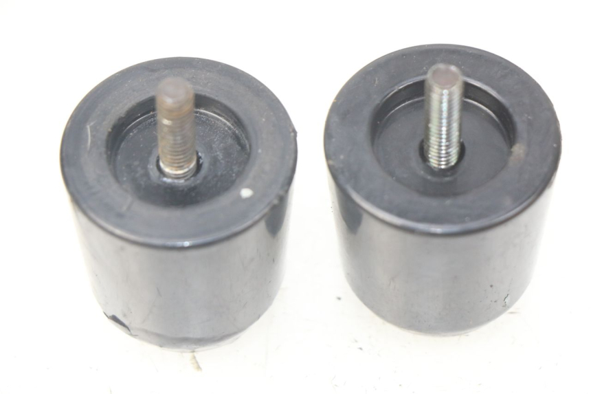 photo de EMBOUT DE GUIDON APRILIA SRV 850 (2012 - 2017) - Détail de la pièce