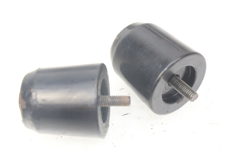 photo de EMBOUT DE GUIDON APRILIA SRV 850 (2012 - 2017) - Zoom état d’usage