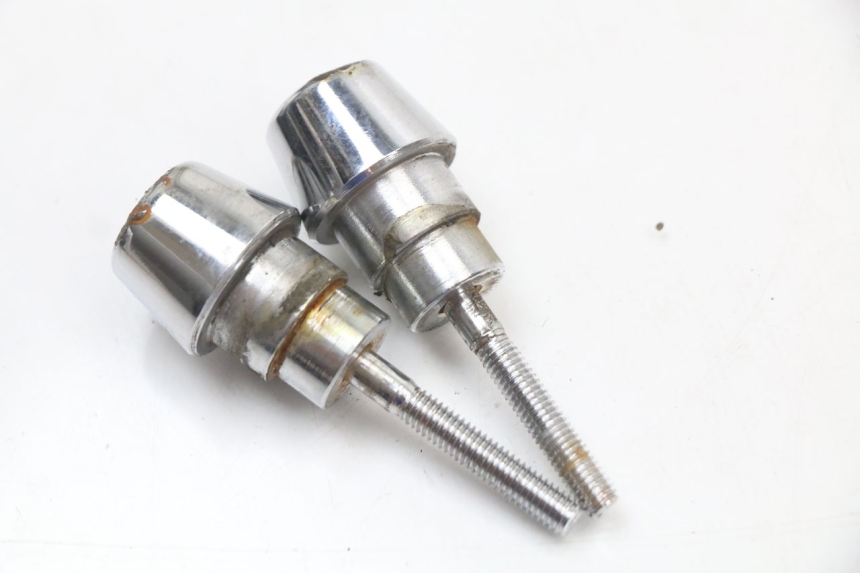 photo de EMBOUT DE GUIDON PEUGEOT STREETZONE 2T 50 (2014 - 2019) - Zoom état d’usage