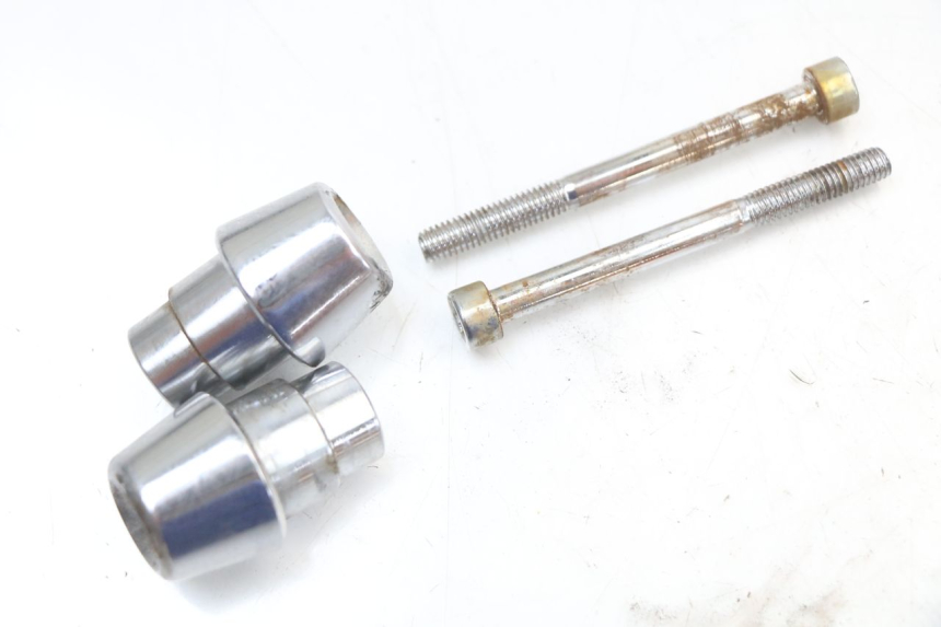 photo de EMBOUT DE GUIDON PEUGEOT STREETZONE I 2T 50 (2018 - 2020) - Gros plan technique