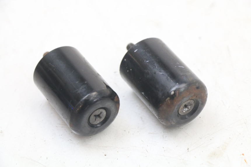 photo de EMBOUT DE GUIDON SUZUKI BURGMAN 125 (2007 - 2014) - Vue principale