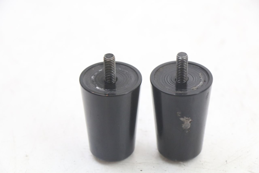 photo de EMBOUT DE GUIDON SUZUKI BURGMAN 125 (2018 - 2021) - Gros plan technique