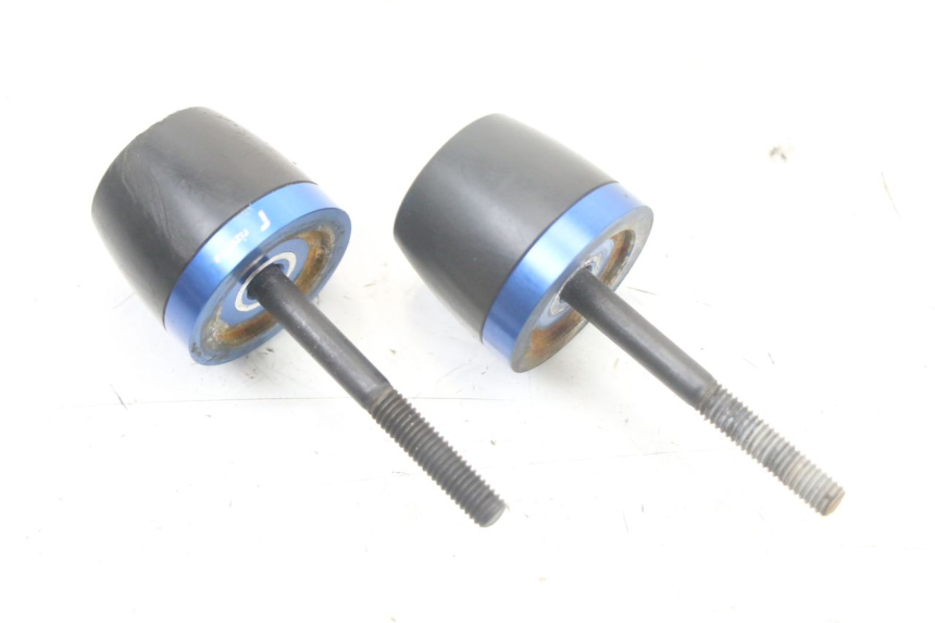 photo de EMBOUT DE GUIDON SUZUKI GSX F GSXF 650 (2007 - 2015) - Autre angle de vue