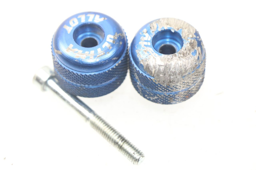 photo de EMBOUT DE GUIDON SUZUKI SV S ABS 650 (2003 - 2009) - Vue principale